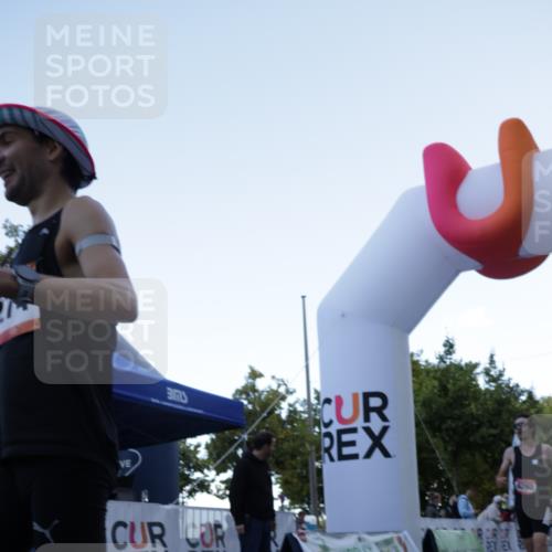 06.09.2026 - CURREX Alsterlauf Yannick Fuchs http://msf.ph/oto/10130800 06.09.2026 09:38:40 Ziel 2214, 2326, 3541, 3817, 5193, 5456, 5619, 6260, 6423, 8013, 8274 meine-sportfotos.de