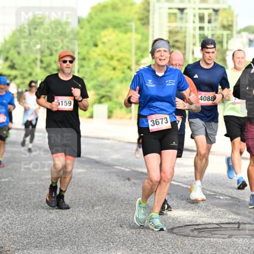 06.09.2026 - CURREX Alsterlauf Dr. Thomas Lammeyer http://msf.ph/oto/10130812 06.09.2026 09:53:28 Laufen 159, 3673, 4088, 5026 meine-sportfotos.de