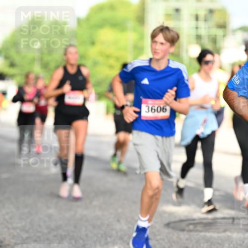 06.09.2026 - CURREX Alsterlauf Dr. Thomas Lammeyer http://msf.ph/oto/10130871 06.09.2026 09:53:33 Laufen 3606, 40 meine-sportfotos.de