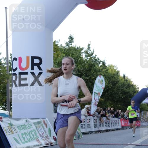 06.09.2026 - CURREX Alsterlauf Yannick Fuchs http://msf.ph/oto/10130887 06.09.2026 09:38:48 Ziel 2371, 3817, 5469, 5739, 5971, 6260, 6284, 8010, 8013 meine-sportfotos.de