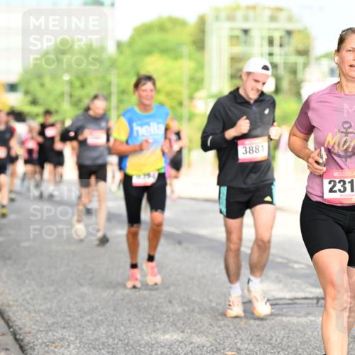 06.09.2026 - CURREX Alsterlauf Dr. Thomas Lammeyer http://msf.ph/oto/10131084 06.09.2026 09:53:58 Laufen 3881, 14, 2316 meine-sportfotos.de