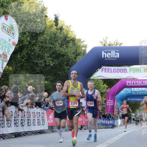 06.09.2026 - CURREX Alsterlauf Yannick Fuchs http://msf.ph/oto/10131100 06.09.2026 09:39:00 Ziel 2379, 2784, 4164, 5161, 5333, 5692, 5830, 6370, 8199 meine-sportfotos.de