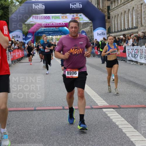 06.09.2026 - CURREX Alsterlauf Strokosch-Dieckow http://msf.ph/oto/10131104 06.09.2026 09:52:03 Ziel 2002, 2719, 3975, 4250, 4742, 5321, 5862, 5881, 6092, 6206, 8280 meine-sportfotos.de