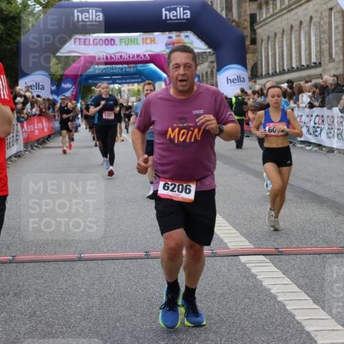 06.09.2026 - CURREX Alsterlauf Strokosch-Dieckow http://msf.ph/oto/10131141 06.09.2026 09:52:03 Ziel 2002, 2719, 3975, 4250, 4742, 5321, 5862, 5881, 6092, 6206, 8280 meine-sportfotos.de