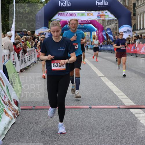 06.09.2026 - CURREX Alsterlauf Strokosch-Dieckow http://msf.ph/oto/10131206 06.09.2026 09:52:07 Ziel 2118, 2284, 3301, 3789, 3839, 3975, 4250, 4462, 4567, 5321, 5862, 5881, 6092, 6206, 8071, 8280 meine-sportfotos.de