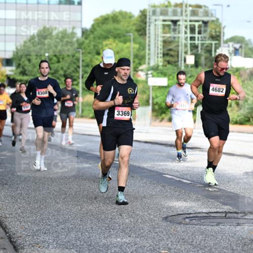 06.09.2026 - CURREX Alsterlauf Dr. Thomas Lammeyer http://msf.ph/oto/10131237 06.09.2026 09:54:22 Laufen 1307, 8308, 3369, 3442, 4682, 5215 meine-sportfotos.de