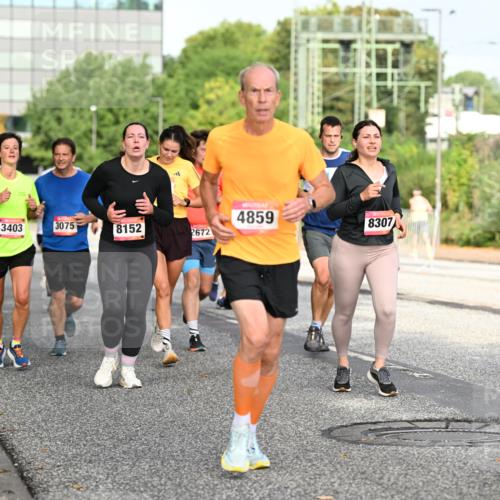 06.09.2026 - CURREX Alsterlauf Dr. Thomas Lammeyer http://msf.ph/oto/10131262 06.09.2026 09:54:28 Laufen 4859, 3403, 3075, 8152, 8307, 2672, 2663 meine-sportfotos.de