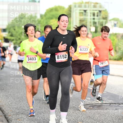 06.09.2026 - CURREX Alsterlauf Dr. Thomas Lammeyer http://msf.ph/oto/10131281 06.09.2026 09:54:30 Laufen 3403, 073, 8152, 6227, 2672 meine-sportfotos.de