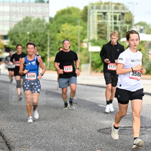 06.09.2026 - CURREX Alsterlauf Dr. Thomas Lammeyer http://msf.ph/oto/10131340 06.09.2026 09:54:34 Laufen 5470, 6409, 6137, 20, 3580 meine-sportfotos.de