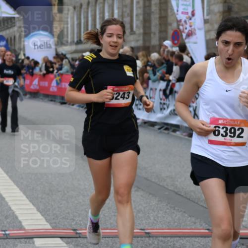 06.09.2026 - CURREX Alsterlauf Strokosch-Dieckow http://msf.ph/oto/10131347 06.09.2026 10:05:19 Ziel 1239, 2195, 2718, 3011, 3336, 3737, 3838, 4230, 4642, 4769, 4994, 6155, 6242, 6392, 8243 meine-sportfotos.de