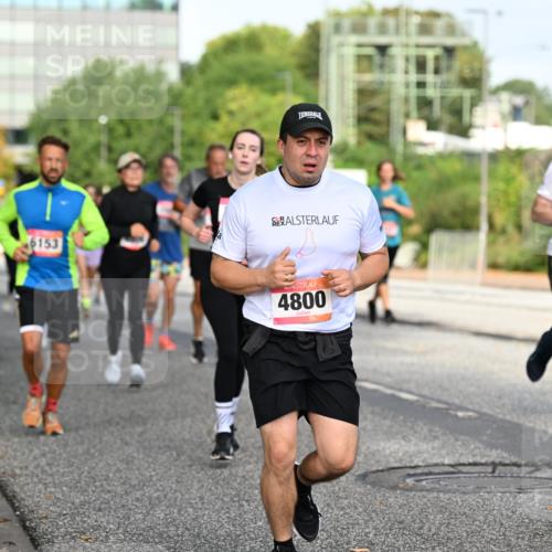 06.09.2026 - CURREX Alsterlauf Dr. Thomas Lammeyer http://msf.ph/oto/10131407 06.09.2026 09:54:41 Laufen 6153, 4800 meine-sportfotos.de