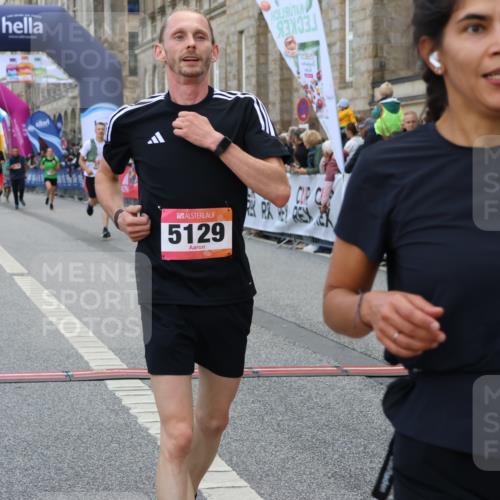 06.09.2026 - CURREX Alsterlauf Strokosch-Dieckow http://msf.ph/oto/10131409 06.09.2026 09:52:20 Ziel 2191, 2758, 2765, 3124, 3289, 3450, 4301, 5129, 5287, 5677 meine-sportfotos.de