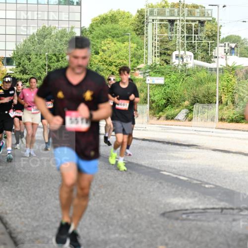 06.09.2026 - CURREX Alsterlauf Dr. Thomas Lammeyer http://msf.ph/oto/10131524 06.09.2026 09:54:51 Laufen 6073, 5858, 380, 3343, 2871, 3872 meine-sportfotos.de
