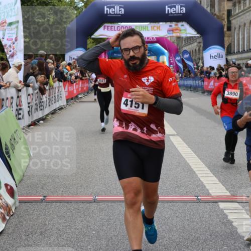 06.09.2026 - CURREX Alsterlauf Strokosch-Dieckow http://msf.ph/oto/10131530 06.09.2026 10:05:26 Ziel 1239, 2195, 2310, 3011, 3315, 3336, 3527, 3528, 3737, 3838, 3890, 4151, 4642, 4769 meine-sportfotos.de