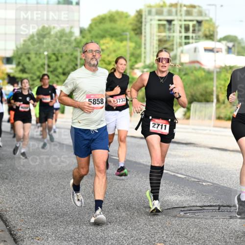 06.09.2026 - CURREX Alsterlauf Dr. Thomas Lammeyer http://msf.ph/oto/10131590 06.09.2026 09:54:57 Laufen 4050, 9662, 5858, 1732, 2711 meine-sportfotos.de