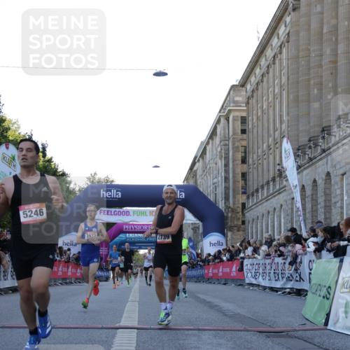 06.09.2026 - CURREX Alsterlauf Yannick Fuchs http://msf.ph/oto/10131641 06.09.2026 09:39:27 Ziel 2739, 2948, 3270, 3759, 3972, 4074, 4163, 4698, 4866, 5246, 5339, 5639, 5685, 5967 meine-sportfotos.de