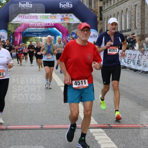 06.09.2026 - CURREX Alsterlauf Strokosch-Dieckow http://msf.ph/oto/10131671 06.09.2026 10:05:35 Ziel 2310, 3064, 3315, 3527, 3528, 4152, 4408, 4511, 5349, 5373, 5777, 6458 meine-sportfotos.de