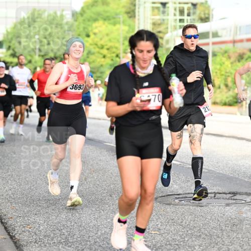 06.09.2026 - CURREX Alsterlauf Dr. Thomas Lammeyer http://msf.ph/oto/10131673 06.09.2026 09:55:10 Laufen 3693, 70, 21, 2017 meine-sportfotos.de