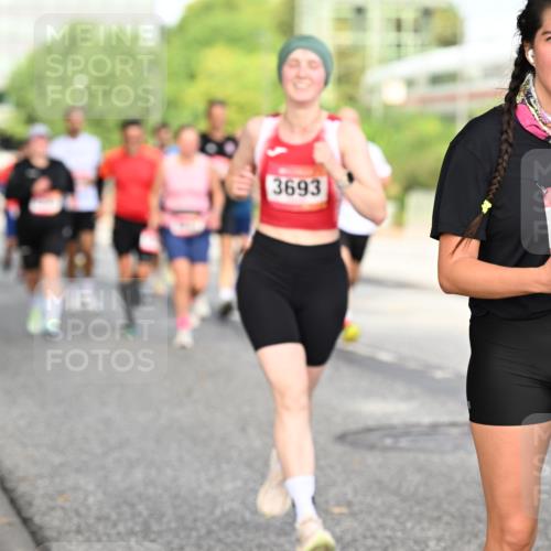06.09.2026 - CURREX Alsterlauf Dr. Thomas Lammeyer http://msf.ph/oto/10131682 06.09.2026 09:55:11 Laufen 3693, 6470 meine-sportfotos.de