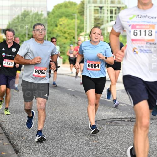 06.09.2026 - CURREX Alsterlauf Dr. Thomas Lammeyer http://msf.ph/oto/10131785 06.09.2026 09:55:22 Laufen 2120, 6065, 6064, 6118 meine-sportfotos.de