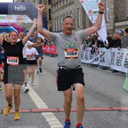 06.09.2026 - CURREX Alsterlauf Strokosch-Dieckow http://msf.ph/oto/10131892 06.09.2026 10:05:40 Ziel 2267, 2476, 2659, 3064, 3180, 3230, 3314, 3439, 3457, 4152, 4408, 4430, 4511, 4538, 5135, 5373, 5405, 5406, 5777, 6458 meine-sportfotos.de