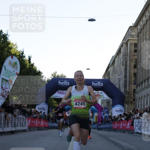 06.09.2026 - CURREX Alsterlauf Yannick Fuchs http://msf.ph/oto/10131967 06.09.2026 09:39:45 Ziel 3258, 3928, 4245, 4380, 4502, 5134, 5189, 5404, 6066, 8254 meine-sportfotos.de