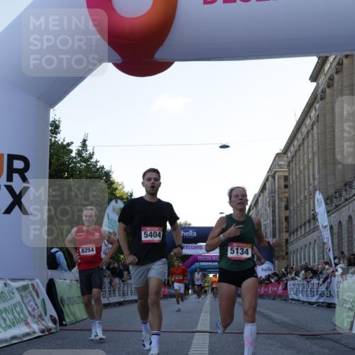 06.09.2026 - CURREX Alsterlauf Yannick Fuchs http://msf.ph/oto/10132032 06.09.2026 09:39:48 Ziel 3258, 3928, 4245, 4502, 5134, 5189, 5404, 5927, 6066, 8254 meine-sportfotos.de