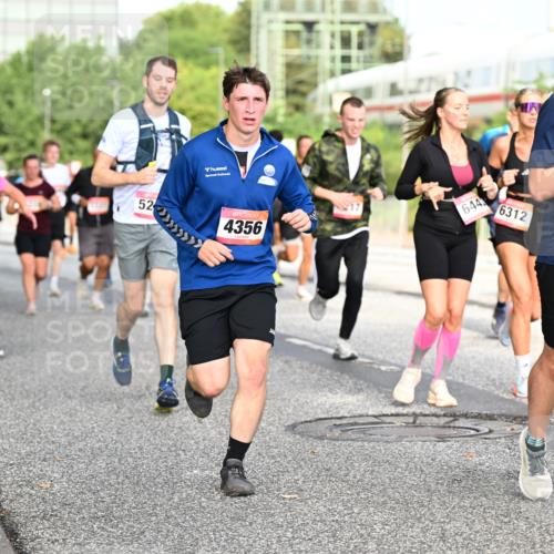 06.09.2026 - CURREX Alsterlauf Dr. Thomas Lammeyer http://msf.ph/oto/10132034 06.09.2026 09:55:52 Laufen 1657, 52, 4356, 644, 6312, 2981 meine-sportfotos.de