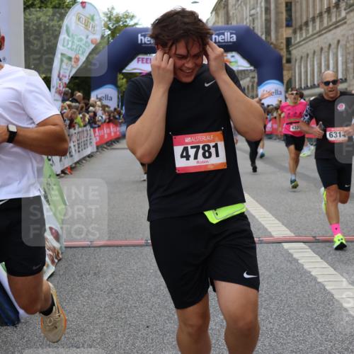 06.09.2026 - CURREX Alsterlauf Strokosch-Dieckow http://msf.ph/oto/10132059 06.09.2026 09:53:01 Ziel 2336, 2438, 2464, 2465, 2930, 3594, 3913, 3954, 3971, 4329, 4780, 4781, 5048, 5253, 5522, 6062, 6141, 6156, 6314, 8025, 8190, 8334 meine-sportfotos.de