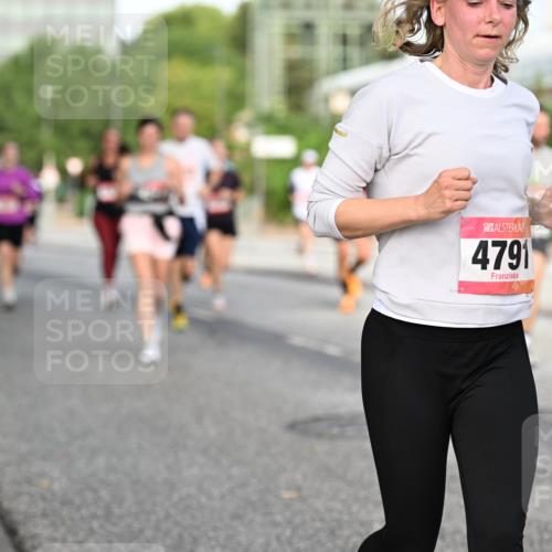06.09.2026 - CURREX Alsterlauf Dr. Thomas Lammeyer http://msf.ph/oto/10132100 06.09.2026 09:55:59 Laufen 4791 meine-sportfotos.de