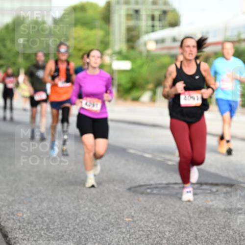 06.09.2026 - CURREX Alsterlauf Dr. Thomas Lammeyer http://msf.ph/oto/10132140 06.09.2026 09:56:03 Laufen 4091 meine-sportfotos.de