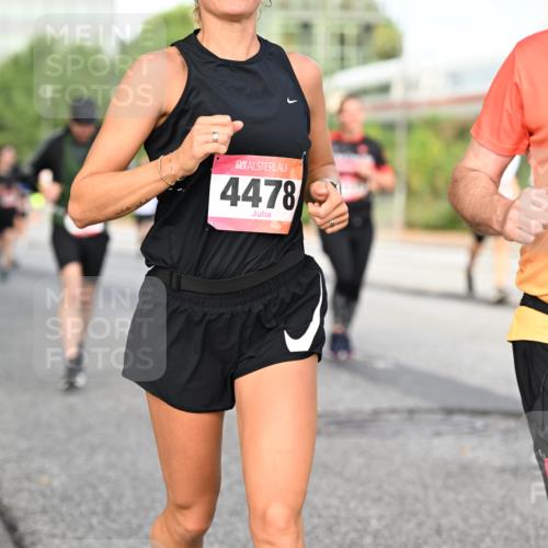06.09.2026 - CURREX Alsterlauf Dr. Thomas Lammeyer http://msf.ph/oto/10132204 06.09.2026 09:56:09 Laufen 4478, 8111 meine-sportfotos.de