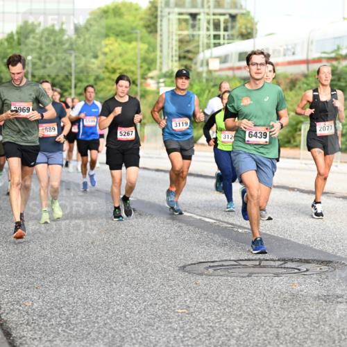 06.09.2026 - CURREX Alsterlauf Dr. Thomas Lammeyer http://msf.ph/oto/10132254 06.09.2026 09:56:14 Laufen 3414, 969, 889, 5599, 3119, 5267, 2077, 312, 6439, 6244 meine-sportfotos.de
