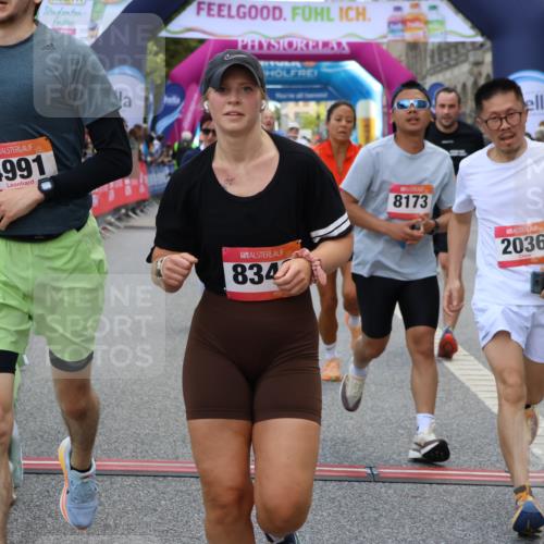 06.09.2026 - CURREX Alsterlauf Strokosch-Dieckow http://msf.ph/oto/10132378 06.09.2026 09:53:20 Ziel 2036, 2460, 2554, 2561, 3065, 3087, 3395, 3396, 4584, 4623, 4707, 4708, 4833, 4991, 5133, 5886, 5983, 8173, 8187, 8230, 8340 meine-sportfotos.de