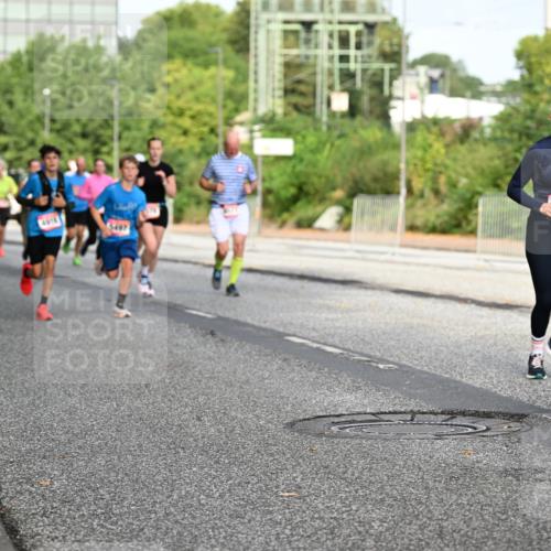 06.09.2026 - CURREX Alsterlauf Dr. Thomas Lammeyer http://msf.ph/oto/10132452 06.09.2026 09:56:34 Laufen 5222 meine-sportfotos.de