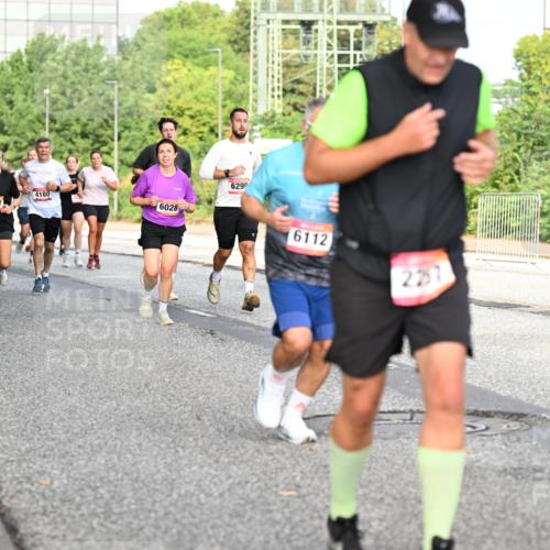 06.09.2026 - CURREX Alsterlauf Dr. Thomas Lammeyer http://msf.ph/oto/10132547 06.09.2026 09:56:45 Laufen 4180, 85, 2940, 237, 6028, 6299, 6112, 2257, 2505 meine-sportfotos.de