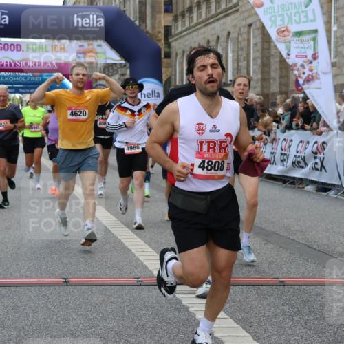 06.09.2026 - CURREX Alsterlauf Strokosch-Dieckow http://msf.ph/oto/10132549 06.09.2026 09:53:30 Ziel 2536, 2561, 2666, 2766, 2782, 3065, 3205, 3531, 3953, 4572, 4620, 4749, 4808, 4937, 4945, 4980, 5029, 5133, 5546, 5656, 5822, 5839, 6455, 8006, 8133 meine-sportfotos.de