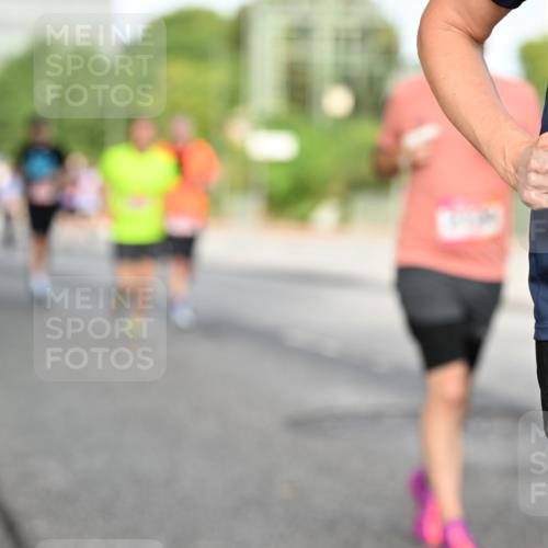06.09.2026 - CURREX Alsterlauf Dr. Thomas Lammeyer http://msf.ph/oto/10132676 06.09.2026 09:56:58 Laufen  meine-sportfotos.de