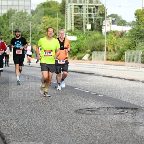 06.09.2026 - CURREX Alsterlauf Dr. Thomas Lammeyer http://msf.ph/oto/10132681 06.09.2026 09:56:58 Laufen 629, 6258, 2671, 4296 meine-sportfotos.de