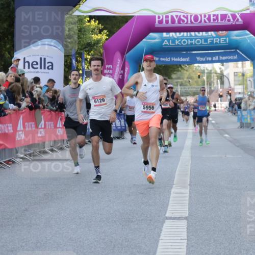 06.09.2026 - CURREX Alsterlauf Yannick Fuchs http://msf.ph/oto/10132818 06.09.2026 09:40:41 Ziel 2131, 5138, 5686, 5956, 6129, 6196, 8191 meine-sportfotos.de