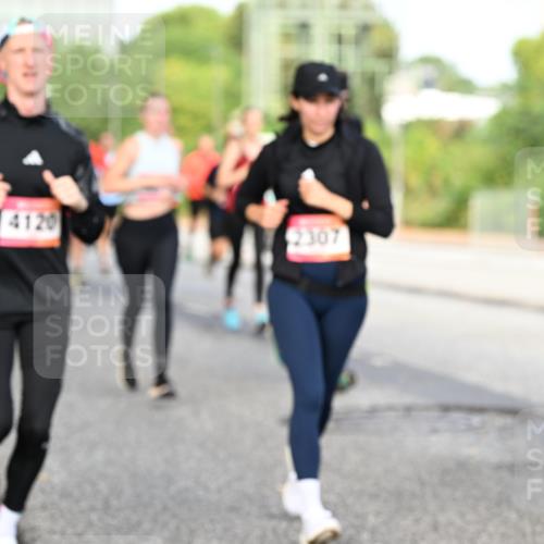 06.09.2026 - CURREX Alsterlauf Dr. Thomas Lammeyer http://msf.ph/oto/10132960 06.09.2026 09:57:25 Laufen 4120, 2307 meine-sportfotos.de