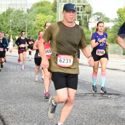 06.09.2026 - CURREX Alsterlauf Dr. Thomas Lammeyer http://msf.ph/oto/10133066 06.09.2026 09:57:36 Laufen 4414, 3735, 453, 6231, 26, 5745, 8207 meine-sportfotos.de