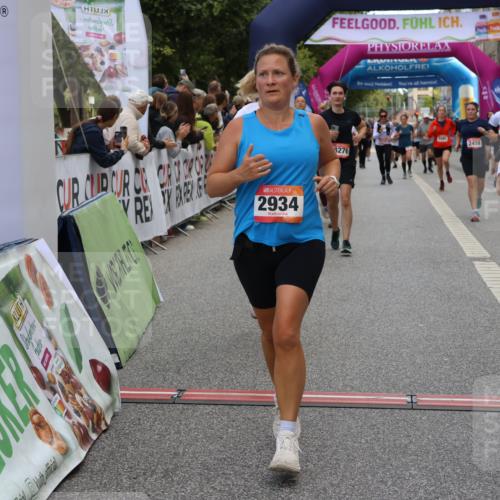 06.09.2026 - CURREX Alsterlauf Strokosch-Dieckow http://msf.ph/oto/10133098 06.09.2026 10:06:55 Ziel 2428, 2459, 2934, 2963, 3303, 3500, 3501, 3502, 3675, 3943, 3945, 5073, 5091, 5143, 5471, 6285, 8017, 8276 meine-sportfotos.de