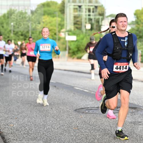 06.09.2026 - CURREX Alsterlauf Dr. Thomas Lammeyer http://msf.ph/oto/10133105 06.09.2026 09:57:40 Laufen 3274, 4414 meine-sportfotos.de