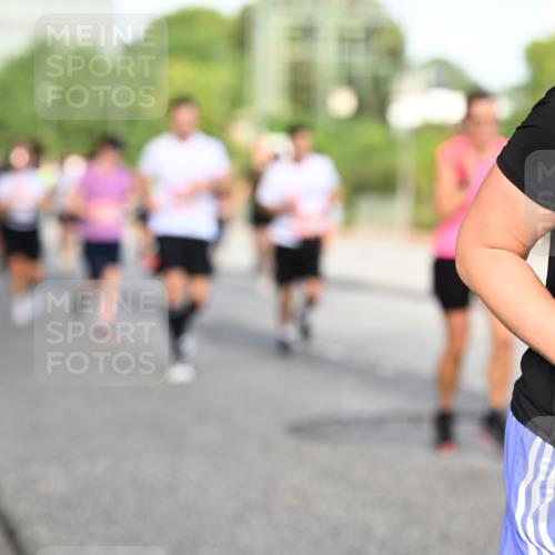 06.09.2026 - CURREX Alsterlauf Dr. Thomas Lammeyer http://msf.ph/oto/10133154 06.09.2026 09:57:45 Laufen  meine-sportfotos.de