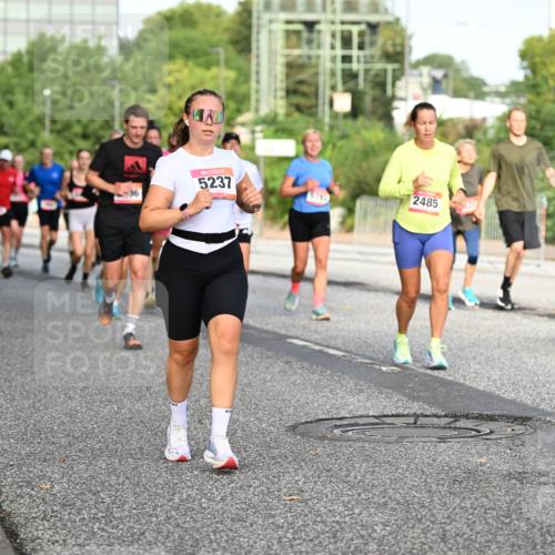 06.09.2026 - CURREX Alsterlauf Dr. Thomas Lammeyer http://msf.ph/oto/10133191 06.09.2026 09:57:48 Laufen 36, 5237, 400, 2485 meine-sportfotos.de