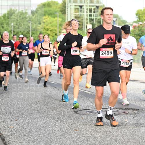 06.09.2026 - CURREX Alsterlauf Dr. Thomas Lammeyer http://msf.ph/oto/10133221 06.09.2026 09:57:51 Laufen 4633, 5424, 3941, 5598, 2496, 2492, 5793 meine-sportfotos.de