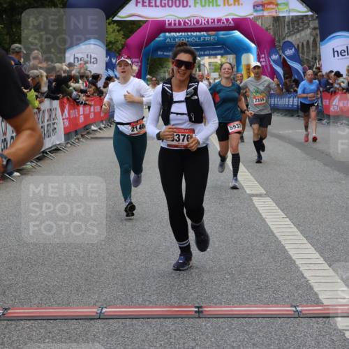 06.09.2026 - CURREX Alsterlauf Strokosch-Dieckow http://msf.ph/oto/10133237 06.09.2026 10:07:02 Ziel 2148, 2355, 2459, 2934, 2963, 3103, 3303, 3376, 3656, 3943, 3945, 5073, 5091, 5527, 5792, 5937, 8276 meine-sportfotos.de