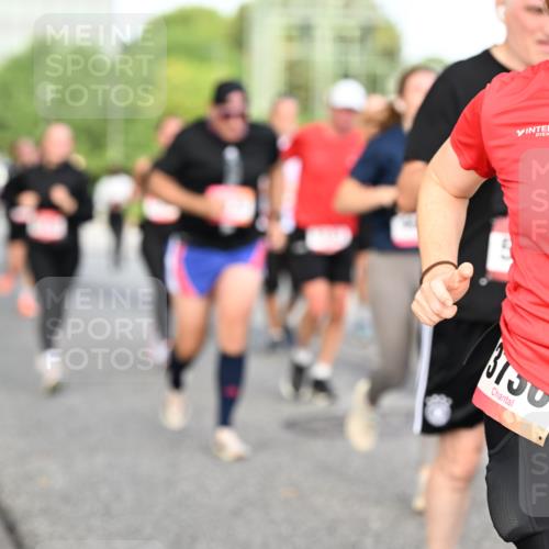 06.09.2026 - CURREX Alsterlauf Dr. Thomas Lammeyer http://msf.ph/oto/10133260 06.09.2026 09:57:55 Laufen  meine-sportfotos.de