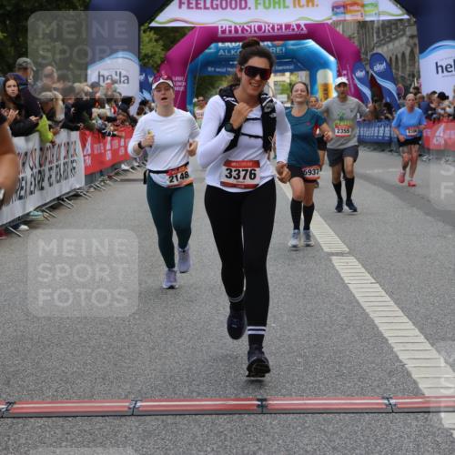 06.09.2026 - CURREX Alsterlauf Strokosch-Dieckow http://msf.ph/oto/10133266 06.09.2026 10:07:02 Ziel 2148, 2355, 2459, 2934, 2963, 3103, 3303, 3376, 3656, 3943, 3945, 5073, 5091, 5527, 5792, 5937, 8276 meine-sportfotos.de